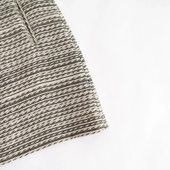 Judith & Charles Black and Cream 68% Linen Mini Skirt Size 6 - Picture 6 of 12